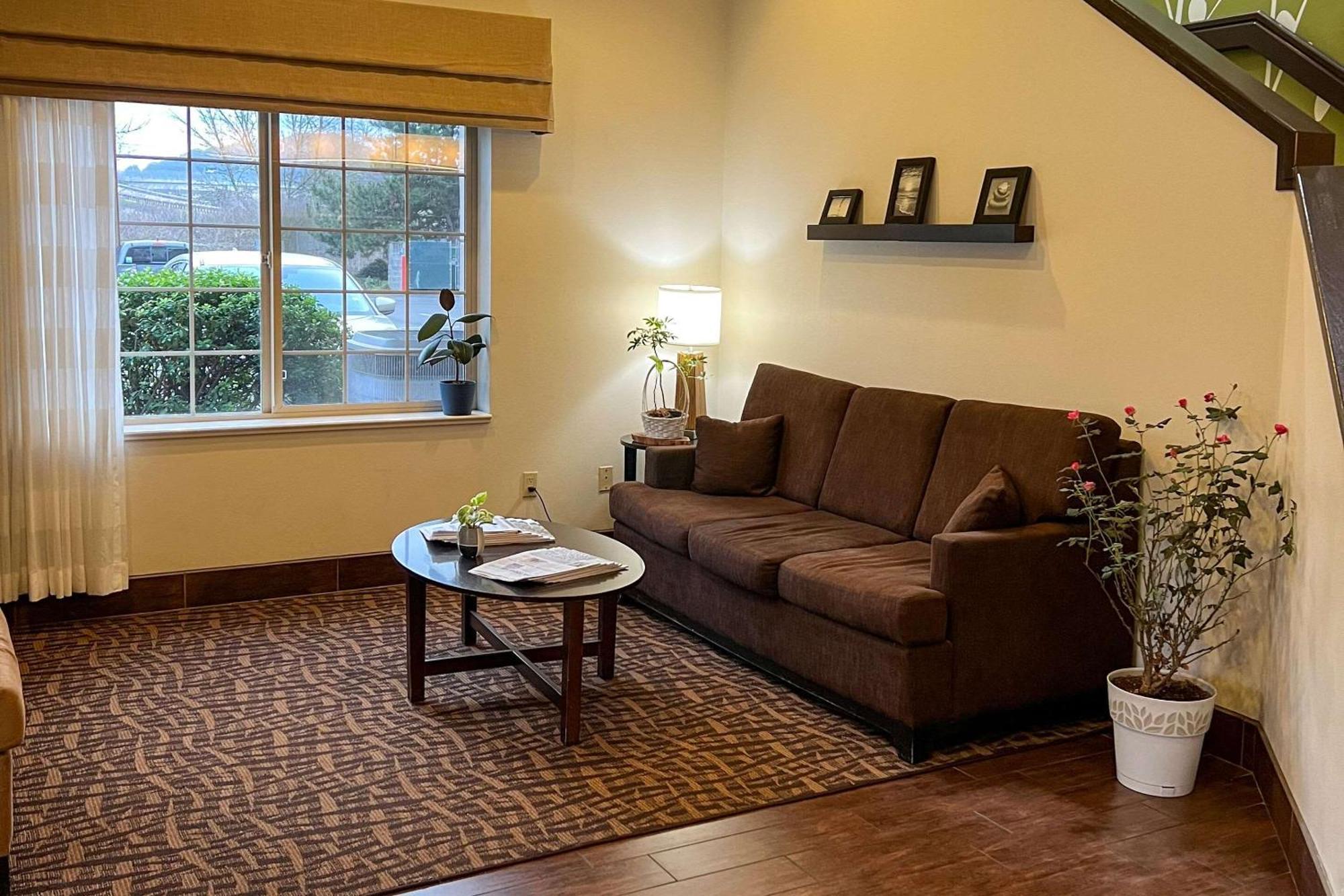 Sleep & North Near Medical Center Hotel Roseburg